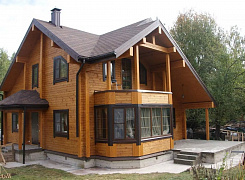 Двухэтажный дом из бруса 188х130 с крыльцом, с террасой и балконом 0 Двухэтажный дом из бруса 188х130 с крыльцом, с террасой и балконом 0